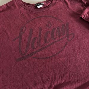 Vintage Volcom T Shirt Mens Size XL Cloth Tag Surfing Skateboarding Snowboarding